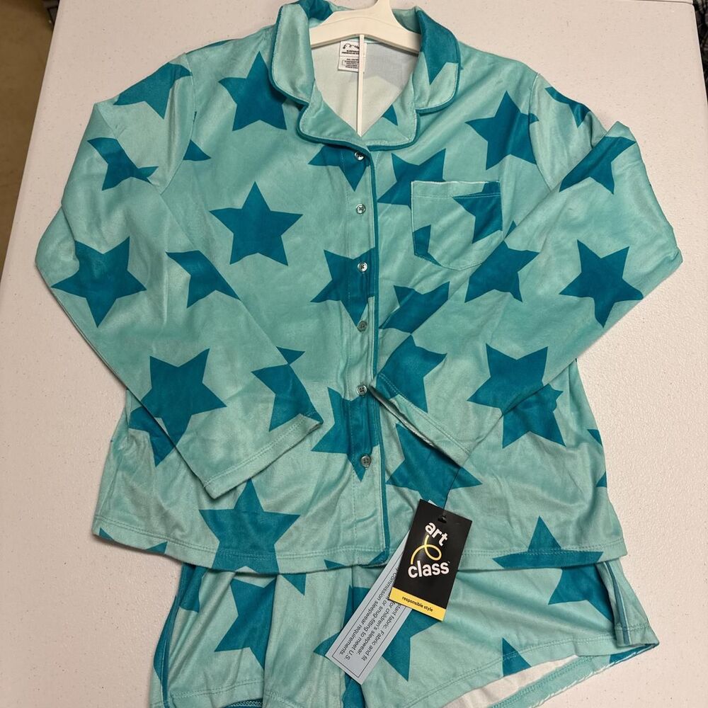 Art Class Pajama Set Soft Comfortable w/ Blue Stars